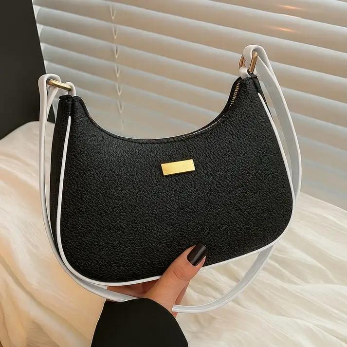 Women’s Rexine Plain Shoulder Bag